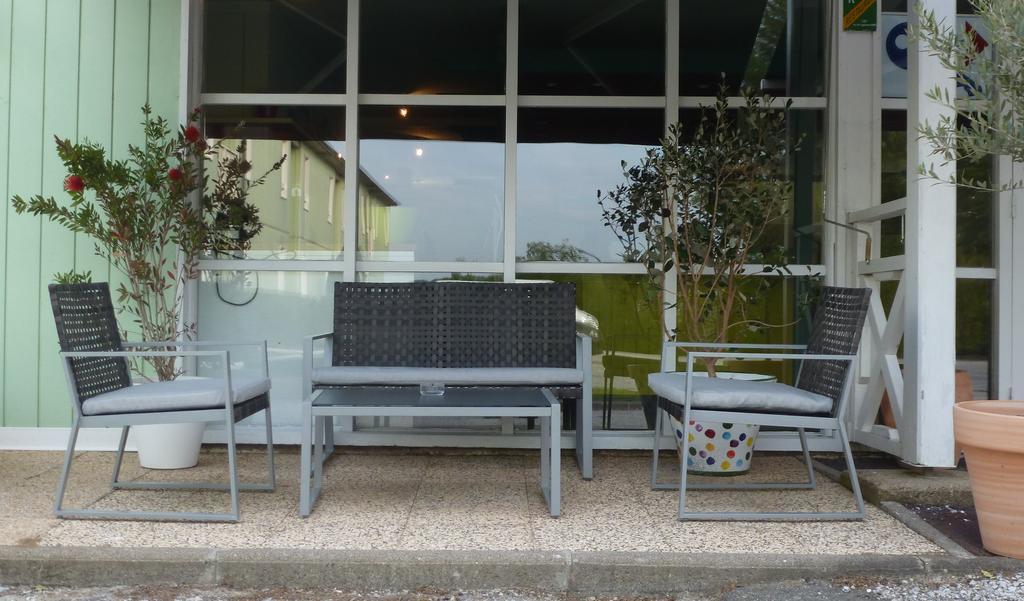 Le 81 Hotel Castres  Exteriör bild
