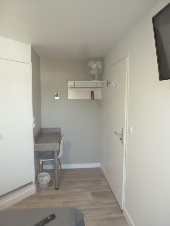 Le 81 Hotel Castres  Exteriör bild